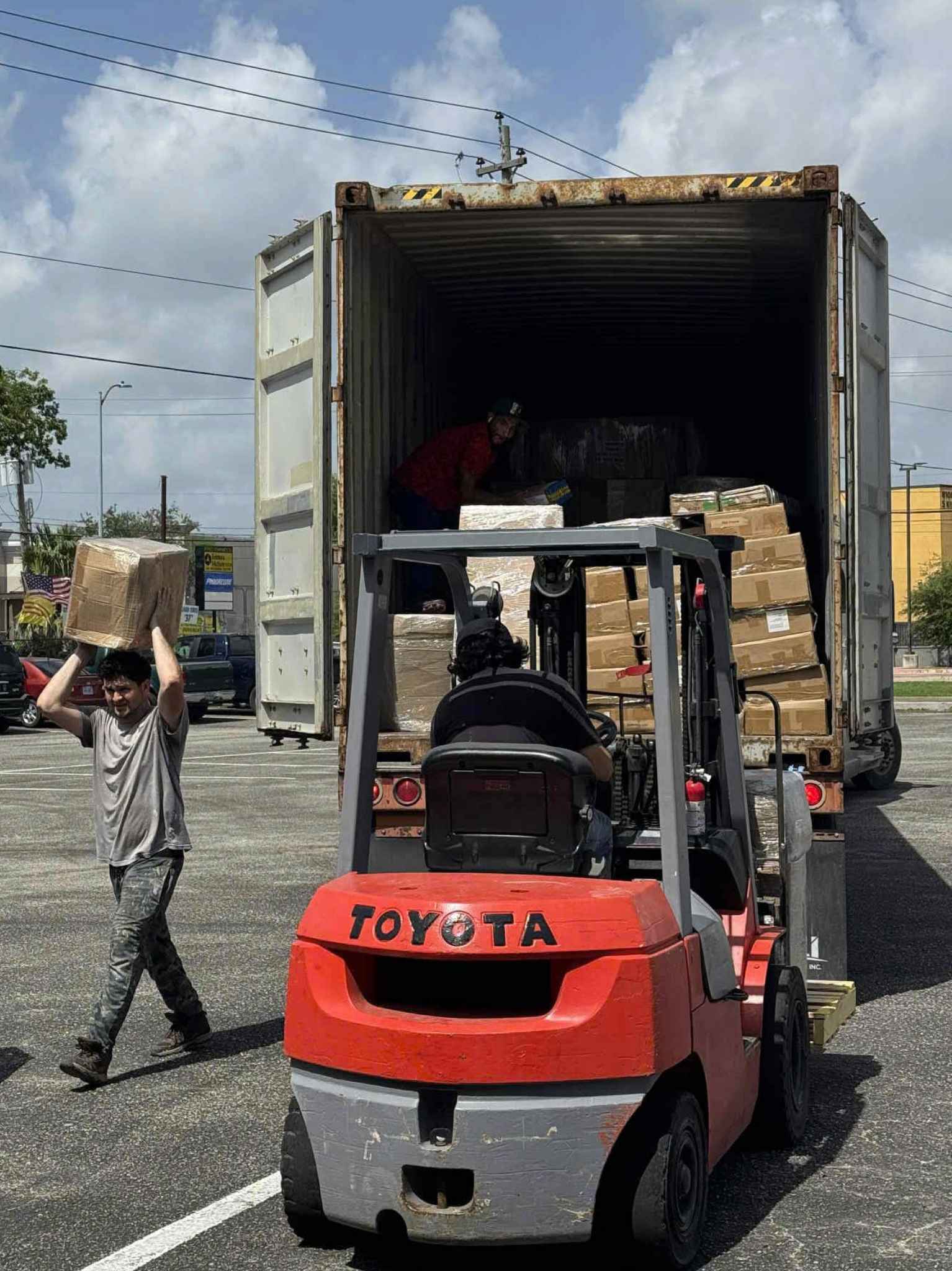 Full container load (FCL) shipment at Wingo